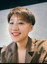 不知道流不流行但你的臉一定不會退流行（如果噁到我道歉）