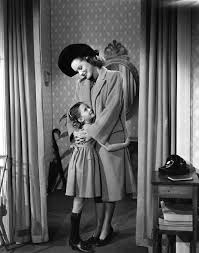 Natalie Wood Maureen O Hara Miracle On 34th Street 1947 Miracle On 34th Street Maureen O Hara Holiday Movie