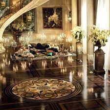 At a party, nick finds out that gatsby is in love with nick's cousin, daisy, and nick sets up a meeting between the two. Pin On Gatsby Love