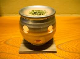 茶香炉とは おしゃれにお茶のアロマを楽しもう Chagoto ちゃごと