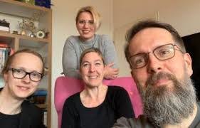 Elisa Marcus's Instagram, Twitter & Facebook