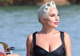 Born march 28, 1986), known professionally as lady gaga, is an american singer, dancer, songwriter, actress. Lady Gaga Dimabuk Cinta Di Tengah Pandemi Covid 19 Fajar