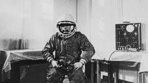 ইউরি গ্যাগারিন: মহাশূন্যে মানুষের প্রথম যাত্রায় অজানা যেসব বিপদ ছিল - BBC  News বাংলা