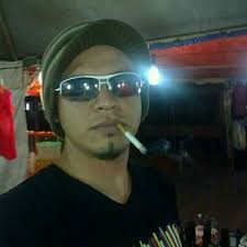 Di waktu aku berduka berulang kali hati teriris di kala sepi aku menangis insan gembira mengikuti berbagai cerita fitnah dan dusta. Pin Pada Video Palet