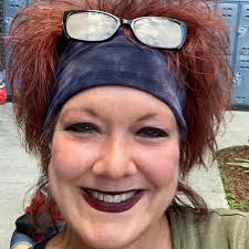 Why is Dollar General closing