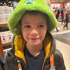 Robert Lyons (@robert.lyons.5895)