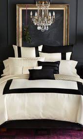 15 Luxurious Bedrooms Decorated In Black And Gold Bedrooms Black Decorated Luxurious Elinore S Bedroom Color Schemes Bedroom Colors Luxurious Bedrooms