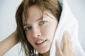 Many aren't able to blow dry their hair every day, nor can all hair types take a lot of heat on a daily basis. 6 Easy Tips To Air Dry Hair Hairstyles And Fashion Trend 2020