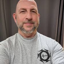 Dustin Mcpherson's Instagram, Twitter & Facebook