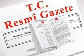 Yeni çıkan kanunlar bu gazete aracılığıyla yayınlanır.bir takım uyanıklar iş merkezlerinin posta kutularından bu gazeteleri çalarlar,biriktirip cilt yaptıktan sonra aynı iş merkezindeki şirketlere bile sattıkları. Resmi Gazete Nedir
