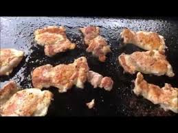 Chicken Thighs The Quick And Easy Way Blackstone Griddle Youtube Outdoor Griddle Recipes Blackstone Griddle Boneless Chicken Thigh Recipes