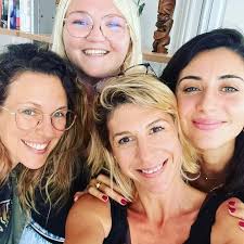 Léo Mattéï avec Jean-Luc Reichmann,Lorie Pester,Rebecca Benhamour,Juliette  Tresanini, Firmine Richard,Lola Dubini,Stomy Bugsy,Romane Portail,Alexandre  Achdjian 🎬 Bonne soirée à vous tous 🍿📺😎 Bisous 🥰😘