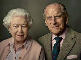 O príncipe philip, marido da rainha elizabeth 2ª, foi internado preventivamente em um hospital em londres, no reino unido, após se sentir mal no palácio de windsor. Sxwmypnumprf M