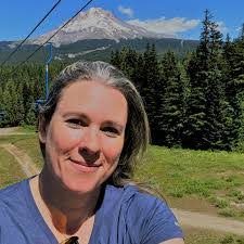 Emily Alcott's Instagram, Twitter & Facebook