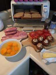 Ready For A Classic English Breakfast Ingredientes Para Un Desayuno Ingles By T O N Y C I D Englishbreakfast En Desayunos Ingleses Desayuno Ingredientes