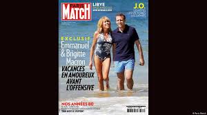 © bestimage brigitte macron et ses filles laurence auzière jourdan (cardiologue) et tiphaine auzière (avocate) dans les tribunes lors du grand meeting d'emmanuel macron à l'accorhotels arena à paris, le lundi 17 avril 2017. Brigitte Macron The Woman At His Side Europe News And Current Affairs From Around The Continent Dw 08 05 2017