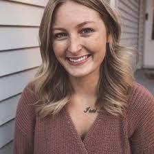 Amber Sporleder's Instagram, Twitter & Facebook