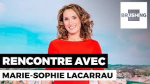 Marie sophie lacarrau est journaliste. Marie Sophie Lacarrau Contoh Kumpulan