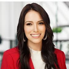 Improving conversations with digital assistants through extracting,  recommending, and verifying user inputs