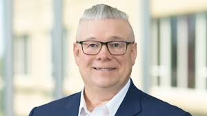 Steven Stovall's Instagram, Twitter & Facebook