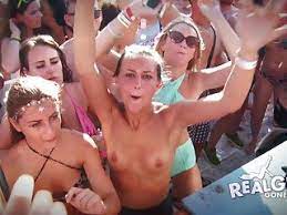 How to talk to girls at parties is one of the worst films of 2018. Naked Dance Party Hotntubes Porn