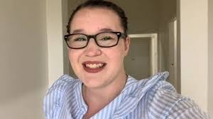 Donna Cheetham's Instagram, Twitter & Facebook