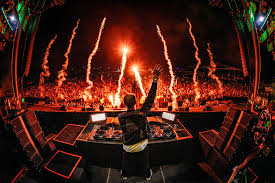 Ultra music festival ultra 2019 miami armin van buuren free download hypeddit edm family day 2. Armin Van Buuren Launches Mr Perfect Documentary Trancefamily