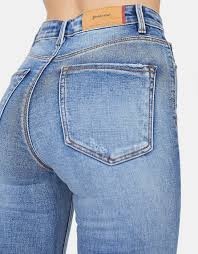 Mais pourquoi un tel retour de hype ? Jean Skinny Taille Super Haute Skinny Taille Tres Haute Stradivarius France Jeans Skinny Skinny Jeans
