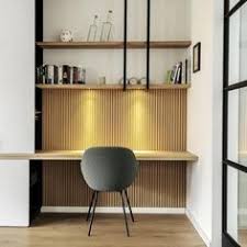 massief houten wandplank met spot verlichting voor boeken woonaccessoires of keukengerei houten plank met spots onzichtbare in 2021 houten planken wandplank houten