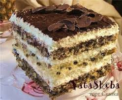 торт без выпечки из печенья и сметаны с желатином Tort Skazka Orehi Mak Shokolad Chernosliv Krahmal Izyum Liker Slivki Zhelatin Smetana Rom Recepty Tortov Recepty Vypechki Tort