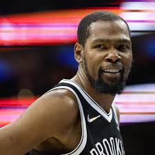 Durant en la Victoria contra #Pistons : 41 Puntos 60% TC 11 Reb 5 Ast 3  Tapones 🔥🔥🔥🔥 @Morra__ 📸