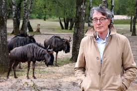 Response from gastenservice, allround medewerker gastenservice at beekse bergen safari park. Dirk Is De Baas Van Aviodrome Omnisport En Beekse Bergen En Corona Krijgt Hem Niet Klein Regio Destentor Nl