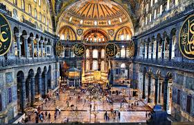 Gereja ortodox rusia sudah menyatakan sang juru bicara melanjutkan, pemerintah rusia berharap manajemen hagia sophia bisa mematuhi segala aturan yang ditetapkan hagia sophia. Istanbul Reisetipps Fur Die Stadt Am Bosporus