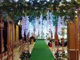 Inspirasi dekor pintu masuk pernikahan dengan sederhana ide merangkai bunga. Paket Pernikahan Wedding Organizer Di Jabodetabek