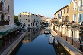 The webcam is located outside the office of best holiday reception. Port Grimaud Cote D Azur Kostenloses Foto Auf Pixabay