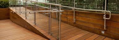 Tarla, bağ ve bahçelerde kuşların zarar vermesini önlemek için konulan, insana benzer kukla. Paslanmaz Korkuluk Paslanmaz Aluminyum Korkuluk Paslanmaz Kupeste