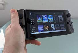 The indiegogo campaign started on january 2021 and ended in march 2021. Gpd Win 3 Preview Handheld Gaming Pc With Intel Iris Xe Graphics Liliputing