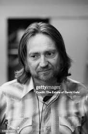 24 Shotgun Willie Photos & High Res Pictures