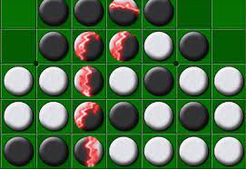The game traditionally begins with four discs placed in the middle of the board as shown below. Reversi Online Othello Games Internet Reversi