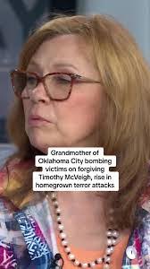 Kathy Bedwell's Instagram, Twitter & Facebook