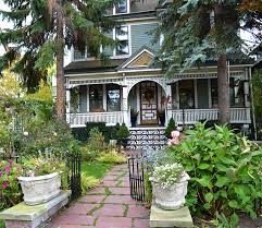 Thankfully, making a more beautiful front yard doesn't require hiring expensive landscapers or breaking the bank. Grassless Front Yards Archives Buffalo Niagaragardening Com