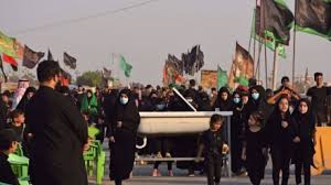 Karbala or kerbala is a city in central iraq, located about 100 km southwest of baghdad, and a few miles east of lake milh, also known as ra. Arbain Zeremonien Pilger Aus 80 Landern In Kerbela Pars Today