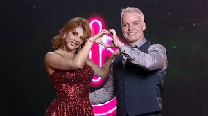 Veja o resultado da enquete clicando aqui. Enquete Aponta Vencedores Do Power Couple E Destroi Segredo Da Record