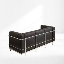 Es handelt sich um ein sofa made in denmark von hs design. Le Corbusier Three Seater Sofa Lc2 Bauhaus Classic Sofa