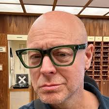 Ce week-end dans les villes jumelles, je pourrais voir Metallica, Pantera,  Green Day, Rancid et Smashing Pumpkins. 12 year old me is proud of the  adult I've become.