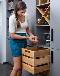 Vorratskammer Roomtour Tipps Tricks Sallys Welt In 2020 Schrank Planen Vorratskammer Vorrat