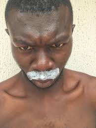 Hi can someone help me I tried everything and it's still not working :/