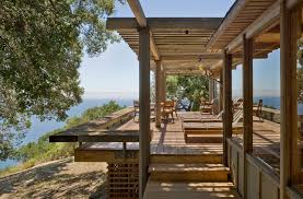 The deck on our log home overlooks the lake. 17 Charming Rustic Deck Designs That Offer The Ultimate Enjoyment Outdoor Pergola Modern Pergola Rustic Deck