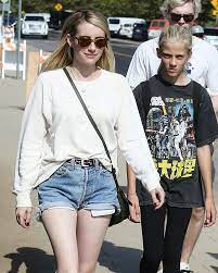 As the kid of the famous parents, hazel too enjoys all the fame and attention that come along. Hazel Moder Bio Julia Roberts Daughter Height Net Worth And Movies