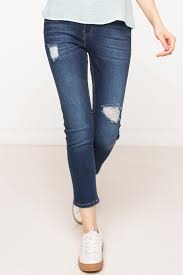 Defacto Marka Valentina Denim Pantolon Denim Modeli Ve Rahat Kalibi Fit Bir Gorunum Saglayan Bluz Ve Gomleklerinizle Kolayca Kom Fashion Skinny Jeans Denim